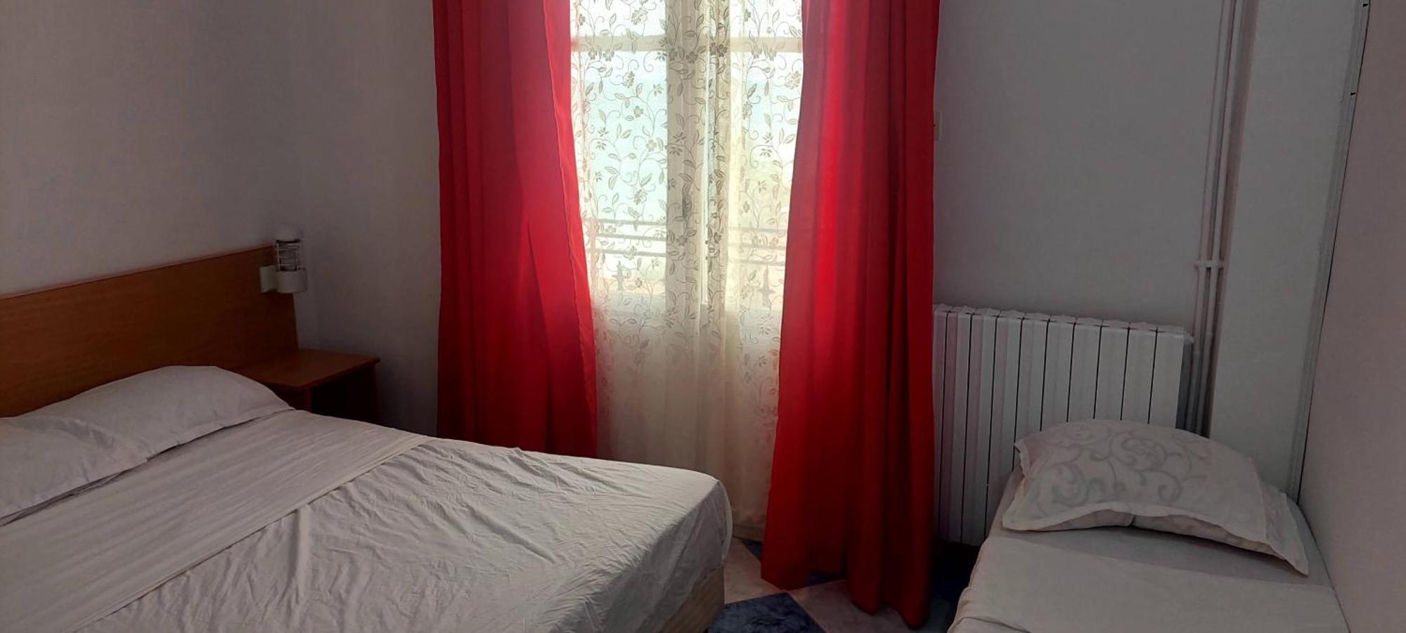 Residence Yasamine Ain El Turck Айн ел Тюрк Екстериор снимка