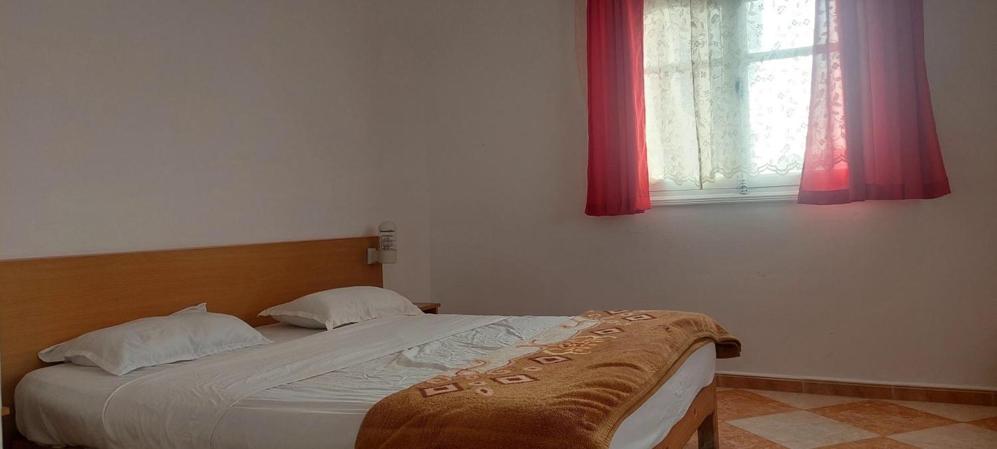 Residence Yasamine Ain El Turck Айн ел Тюрк Екстериор снимка